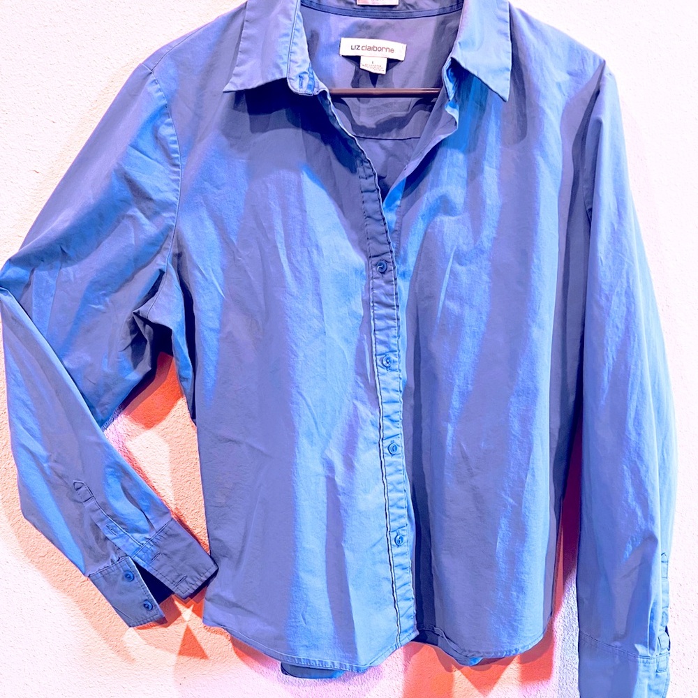 LG Liz Claiborne Stretch Blue Button-Up Fitted Shirt Officecore Boardroom Chic